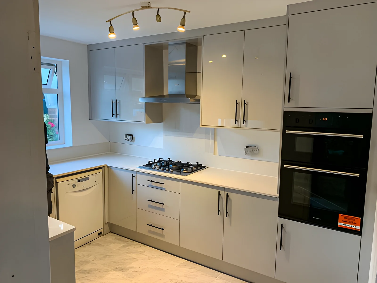 Kitchen / BAR project gallery image 9